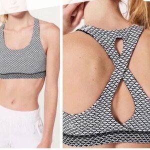 Lululemon time to sweat jog bra in black and white size 8
